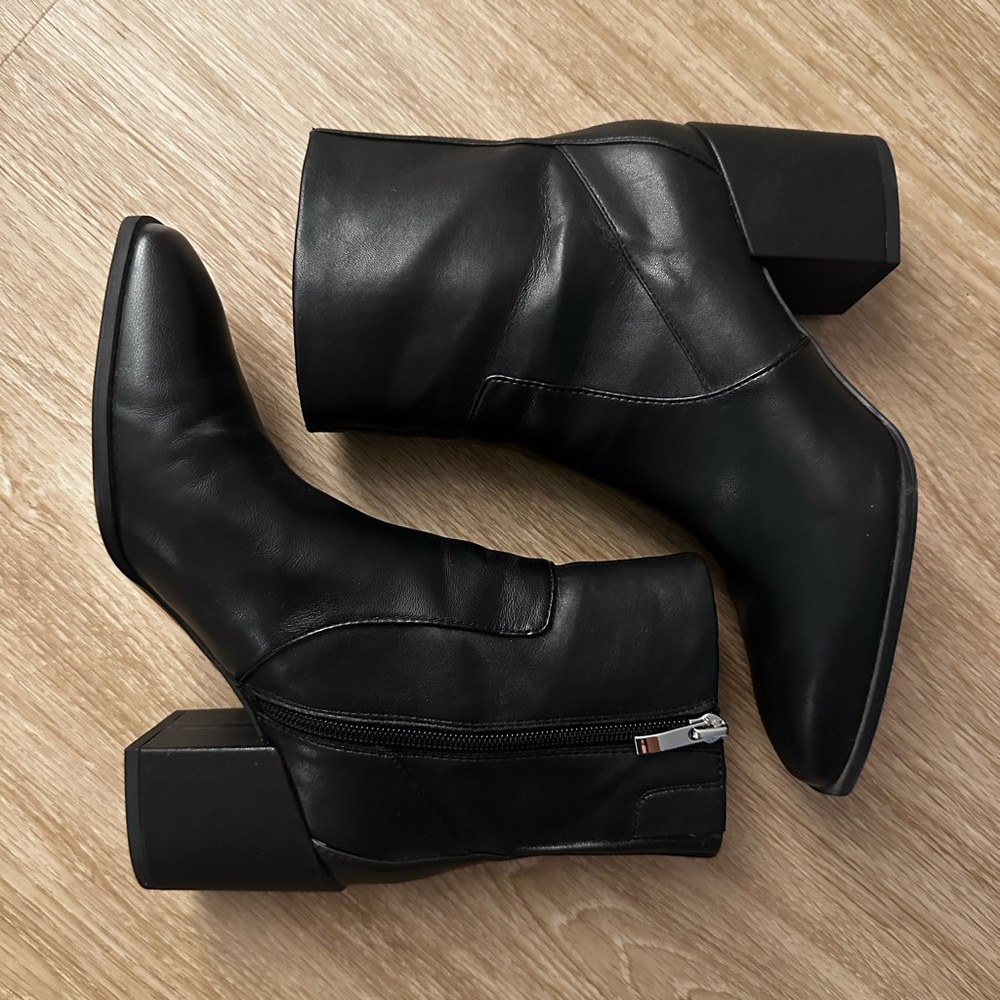 Nordstrom Rack Black Leather Heeled Boots
